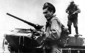 Советские десантники у боевой машины десанта БМД-1М