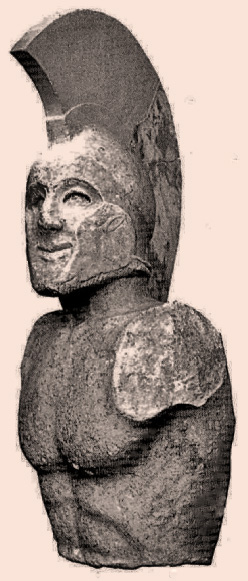 Статуя спартанца