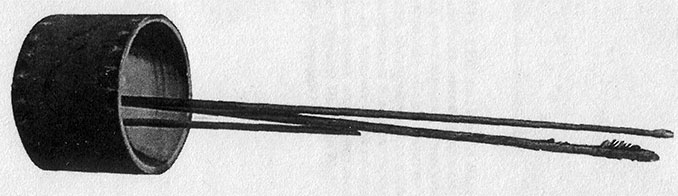 Мишень типа «колода», использовавшаяся в XVIII в. при стрельбе на короткой дистанции. Изображения подобных мишеней встречаются в мамлюкских манускриптах XIV в.