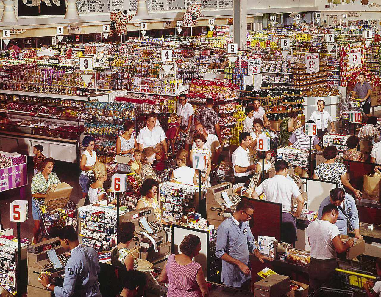 Супермаркет США 1960. Магазины в США В 60х. Супермаркеты США 90-Е. Супермаркеты в 80е США. Экономика 80 х годов
