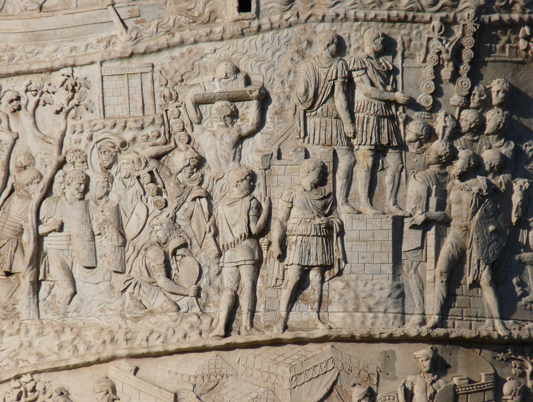Барельеф на колонне Траяна в Риме